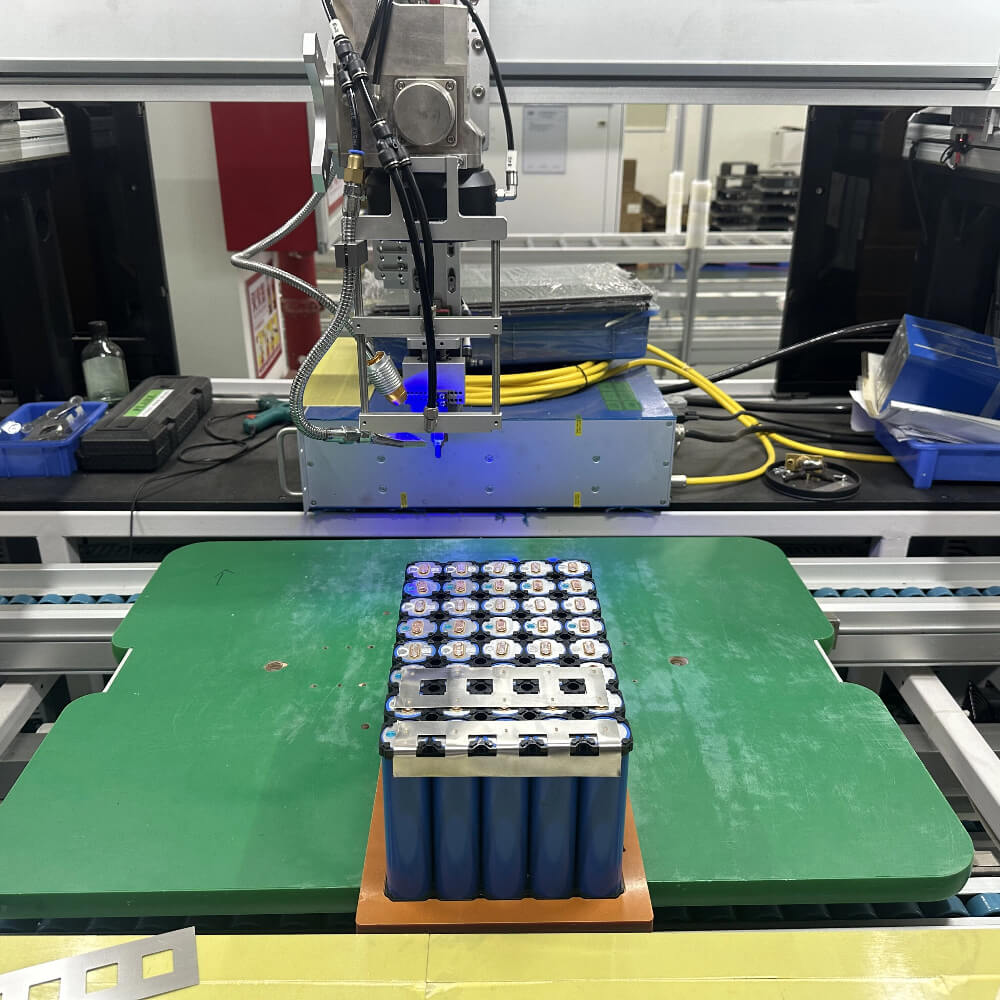 Uninterruptible power supply battery 