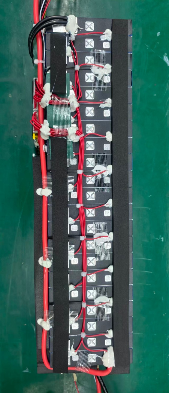 Custom AGV battery pack assembly 02